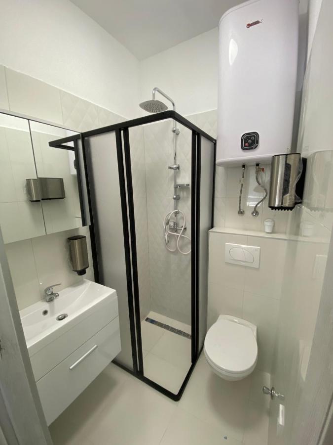 Kinizsi Udvar Apartmanhaz Balatonboglár エクステリア 写真
