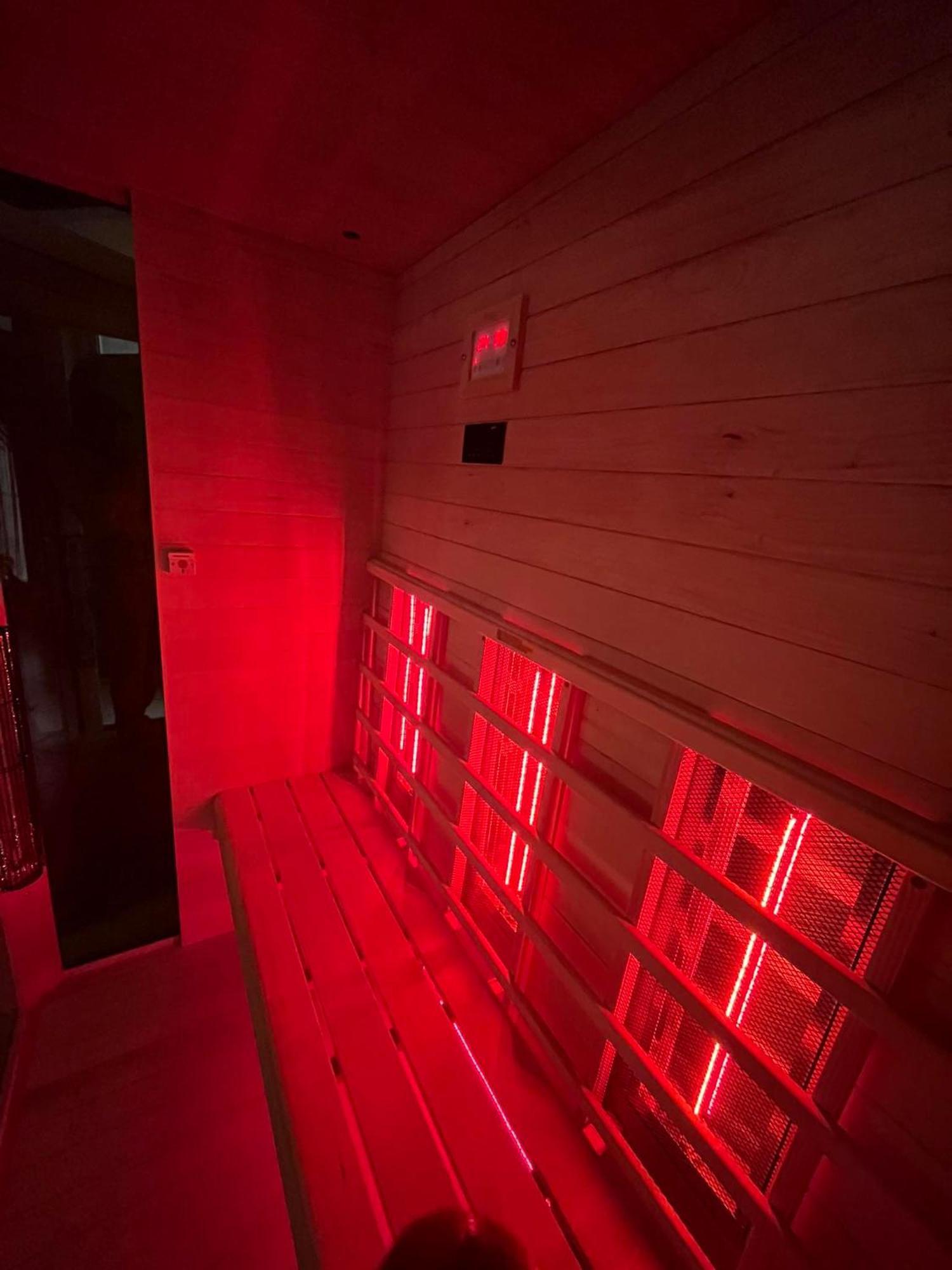 Kinizsi Udvar Apartmanhaz Balatonboglár エクステリア 写真